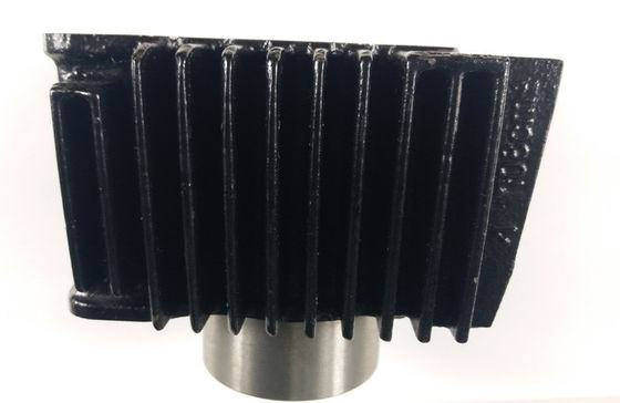 ชิ้นส่วนเครื่องยนต์รถสามล้อ / รถจักรยานยนต์ เหล็กหล่อบล็อกกระบอกสูบเครื่องยนต์